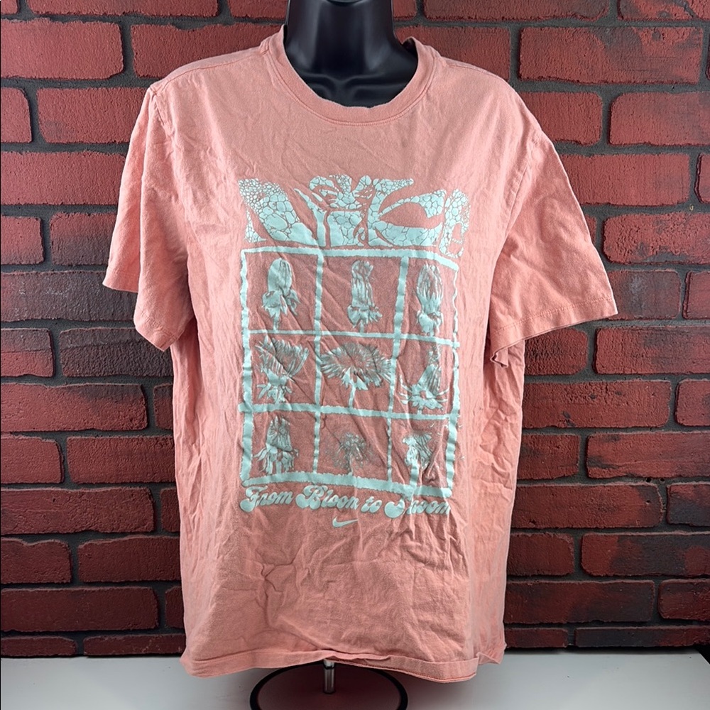 Nike Shirt Womens XLβ Floral Short Sleeve
